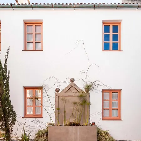 Patios De San Agustín