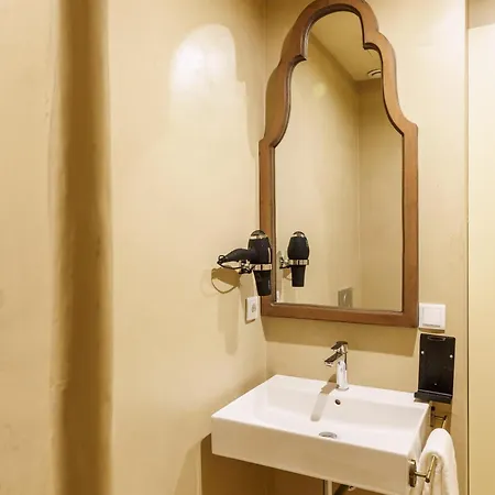 Patios De San Agustín