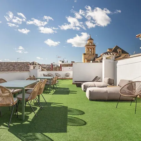 Apartahotel Patios De San Agustín 5*