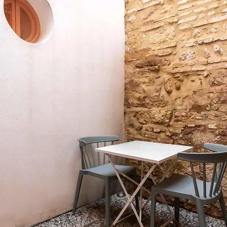 公寓 Limehome Calle Pozanco - Center