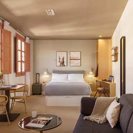 Limehome Calle Pozanco - Center قرطبة